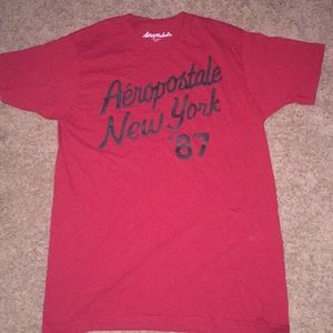I am selling a Aeropostale guys t-shirt .